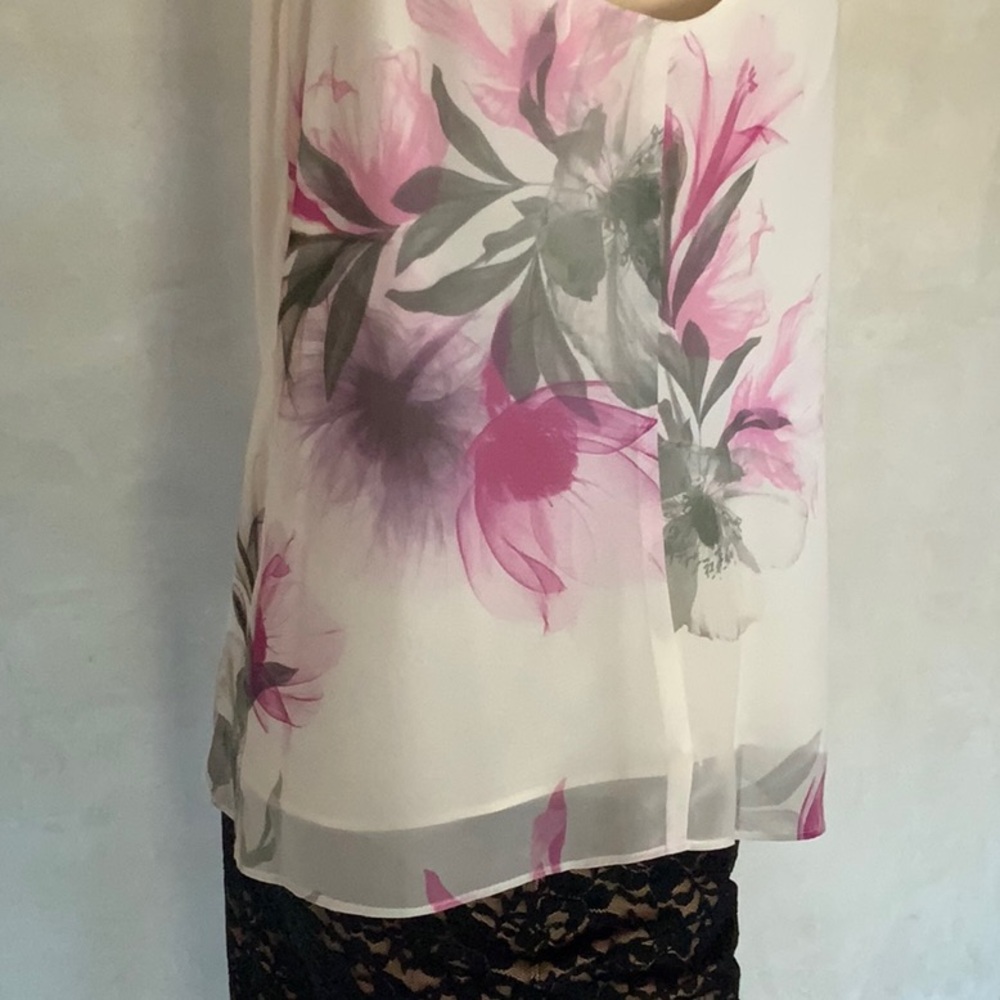 Antonia Melani Layered Floral Top XS - Picture 5 of 11